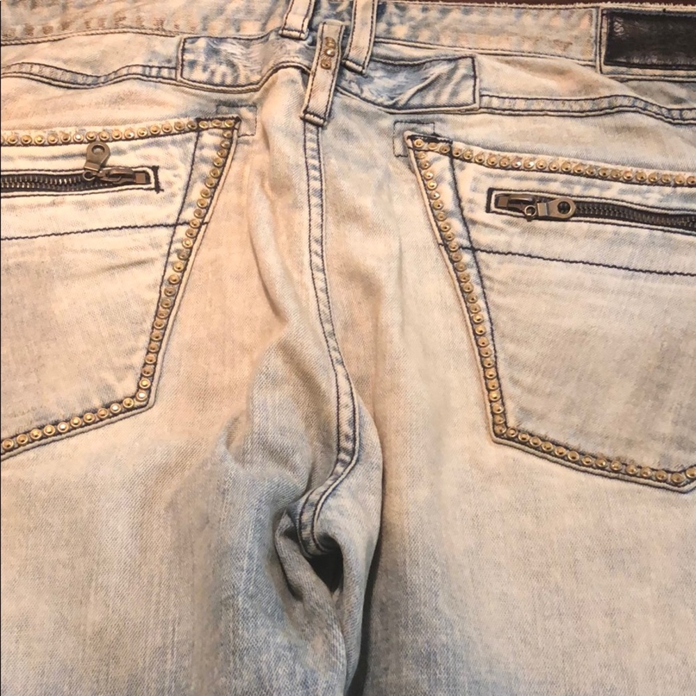 Robin Jeans